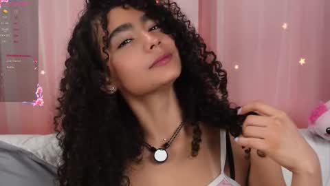 vicky_curly online show from October 23, 7:12 pm