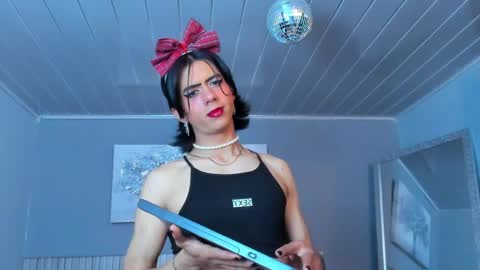 Snapshot of vicky_fant4sy chatting on April 17, 2:20 pm Vicky online show from April 17, 2:20 pm