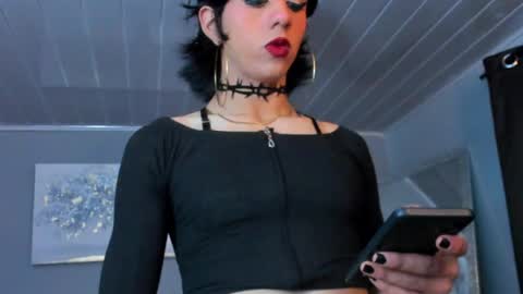 Snapshot of vicky_fant4sy chatting on April 18, 2:21 pm Vicky online show from April 18, 2:21 pm