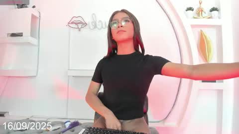 vicky_hottman online show from September 17, 4:25 am