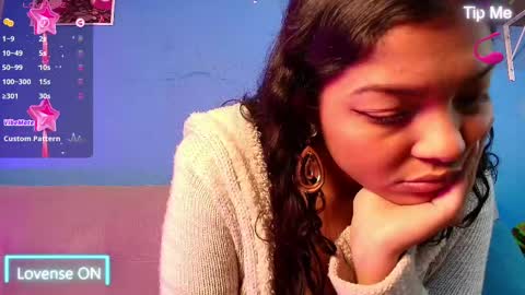 Snapshot of vicky_miller_05 chatting on March 11, 5:35 pm vicky_miller_05 online show from March 11, 5:35 pm