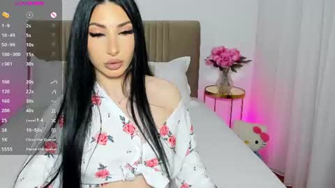 Snapshot of vickyboo chatting on August 4, 12:03 am Vicky Boo online show from August 4, 12:03 am