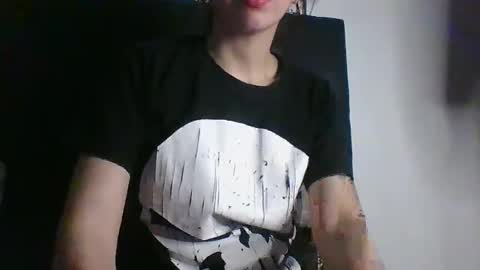 vickybratx online show from September 21, 5:53 am