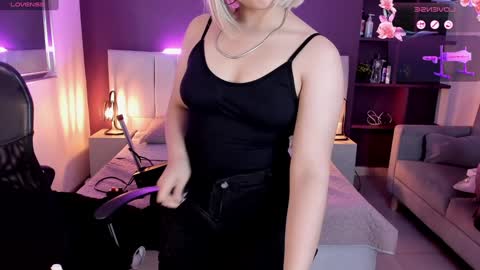  VickyBunny  online show from January 28, 2:31 pm