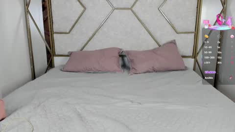  VickyBunny  online show from September 15, 3:01 pm