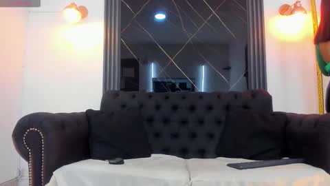 Vicky online show from December 2, 8:26 pm