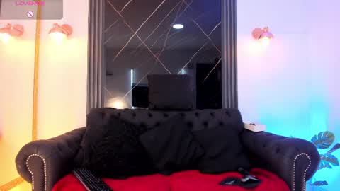 Vicky online show from June 13, 8:29 pm