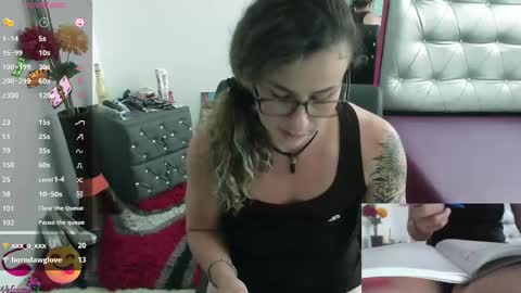 Valentina online show from February 19, 7:38 pm