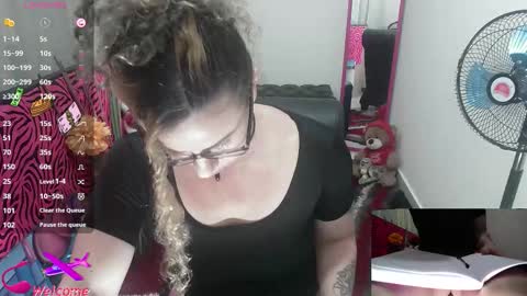 Valentina online show from October 13, 7:25 pm