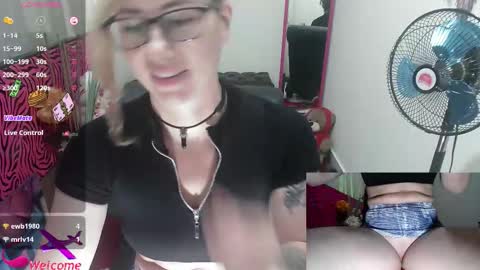 Valentina online show from October 21, 8:20 pm