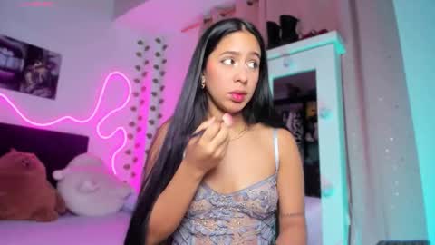 VICTORIA 3 online show from October 17, 11:40 pm