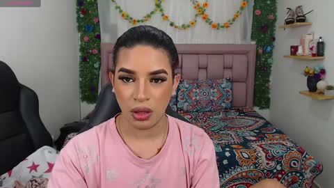 vickyxdany online show from December 7, 9:22 pm