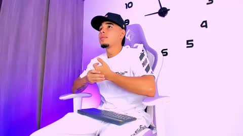 victor have a nice day ... online show from March 27, 1:11 pm