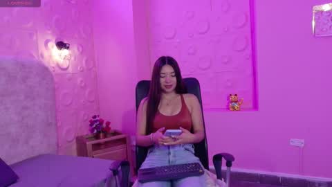 Victoria  online show from November 17, 3:12 am