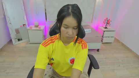 victoria1_tay online show from June 12, 7:13 pm