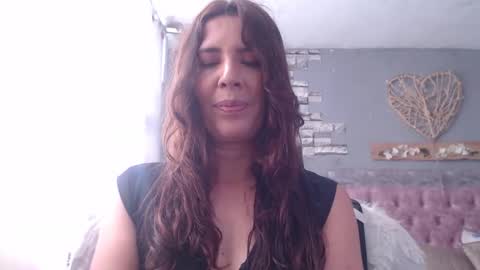 Hi guys   Im victoria  Be the one who can control me in PVT online show from December 4, 2:15 pm