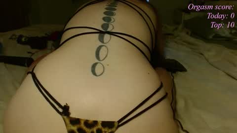 Victoria97 online show from October 16, 5:47 pm