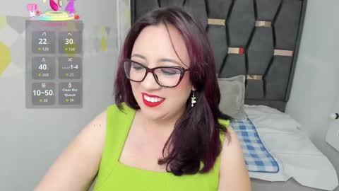 Snapshot of victoria_adamns chatting on September 25, 11:58 am  V I C T O R I A   online show from September 25, 11:58 am