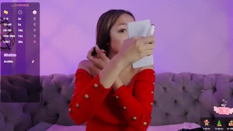 Snapshot of victoria_adams14 chatting on December 30, 12:42 pm Victoria for you online show from December 30, 12:42 pm