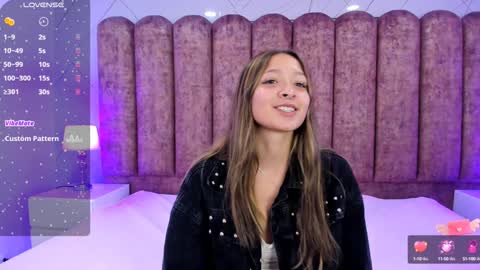 Snapshot of victoria_adams14 chatting on January 11, 11:56 am Victoria for you online show from January 11, 11:56 am