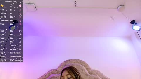 Snapshot of victoria_adams14 chatting on January 17, 6:23 pm Victoria for you online show from January 17, 6:23 pm