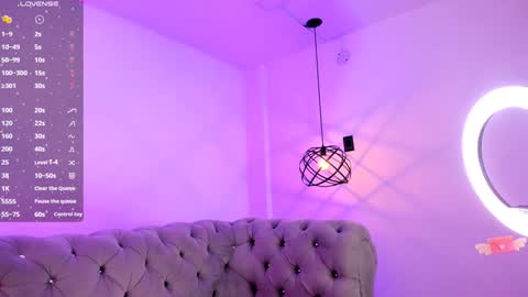 Snapshot of victoria_adams14 chatting on January 23, 3:11 pm Victoria for you online show from January 23, 3:11 pm