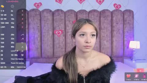 Snapshot of victoria_adams14 chatting on February 16, 11:49 am Victoria for you online show from February 16, 11:49 am