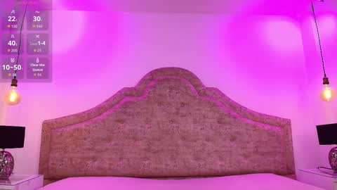 Snapshot of victoria_adams14 chatting on November 17, 3:01 am Victoria for you online show from November 17, 3:01 am