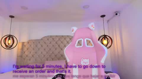 Snapshot of victoria_adams14 chatting on April 27, 4:21 am Victoria for you online show from April 27, 4:21 am