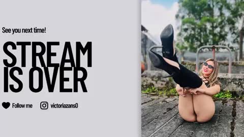 Snapshot of victoria_alien chatting on March 12, 11:01 pm Victoria independent model online show from March 12, 11:01 pm