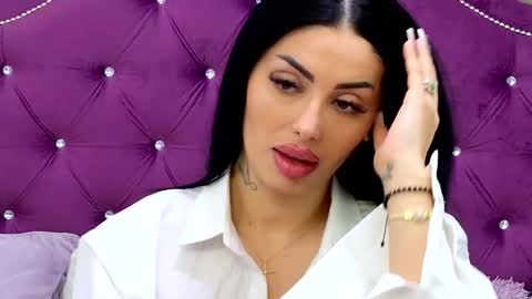 victoria_bonie online show from December 5, 4:54 am