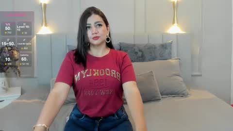 Snapshot of victoria_bourne chatting on February 21, 7:04 pm victoria online show from February 21, 7:04 pm