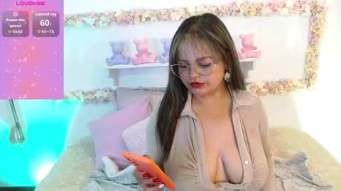 victoria_cherry_ online show from September 29, 11:48 am