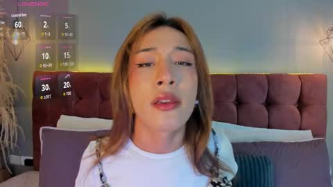 victoria online show from October 13, 7:47 pm