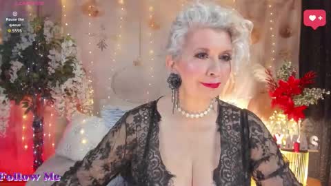 diorvictoria9 online show from January 5, 8:56 pm