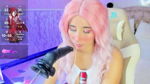 Victoria Houston  online show from October 27, 2:10 pm