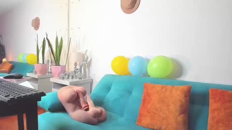 Snapshot of victoria_jhones chatting on March 7, 1:09 am Victoria online show from March 7, 1:09 am