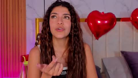 Snapshot of victoria_joliegb chatting on February 15, 3:50 pm Victoria Lozano online show from February 15, 3:50 pm