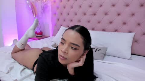 victoria_kitt online show from January 4, 1:10 am