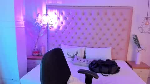 victoria_kitt online show from September 11, 7:58 pm