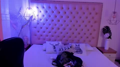 victoria_kitt online show from October 2, 7:21 pm