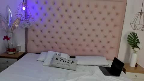 victoria_kitt online show from June 14, 2:24 am