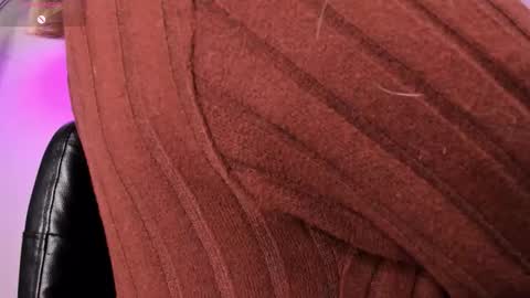 D A N I online show from October 24, 9:11 pm