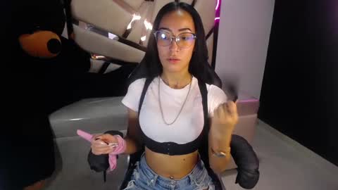 Victoria  online show from February 27, 4:43 pm