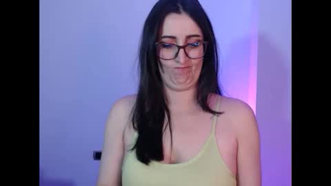 Victoria online show from December 20, 11:26 pm