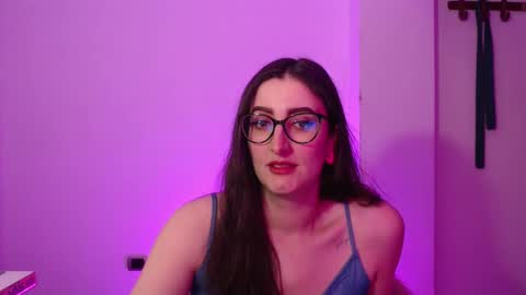 Victoria online show from October 7, 8:50 pm