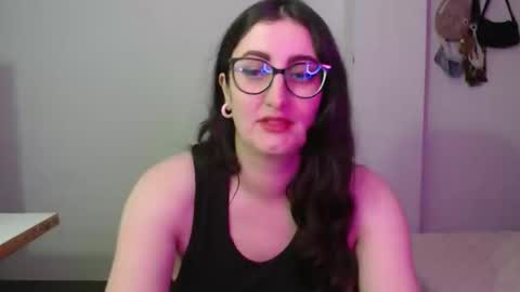 Victoria online show from March 17, 9:40 pm