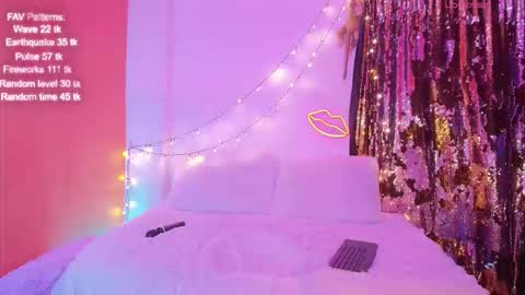 victoria_rossett online show from September 27, 11:21 pm