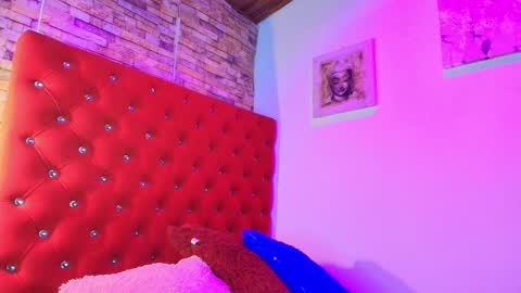 victoria online show from September 14, 1:32 pm