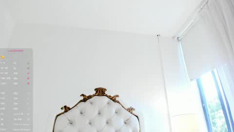 Snapshot of victoria_vallejo chatting on June 3, 2:33 pm victoria online show from June 3, 2:33 pm